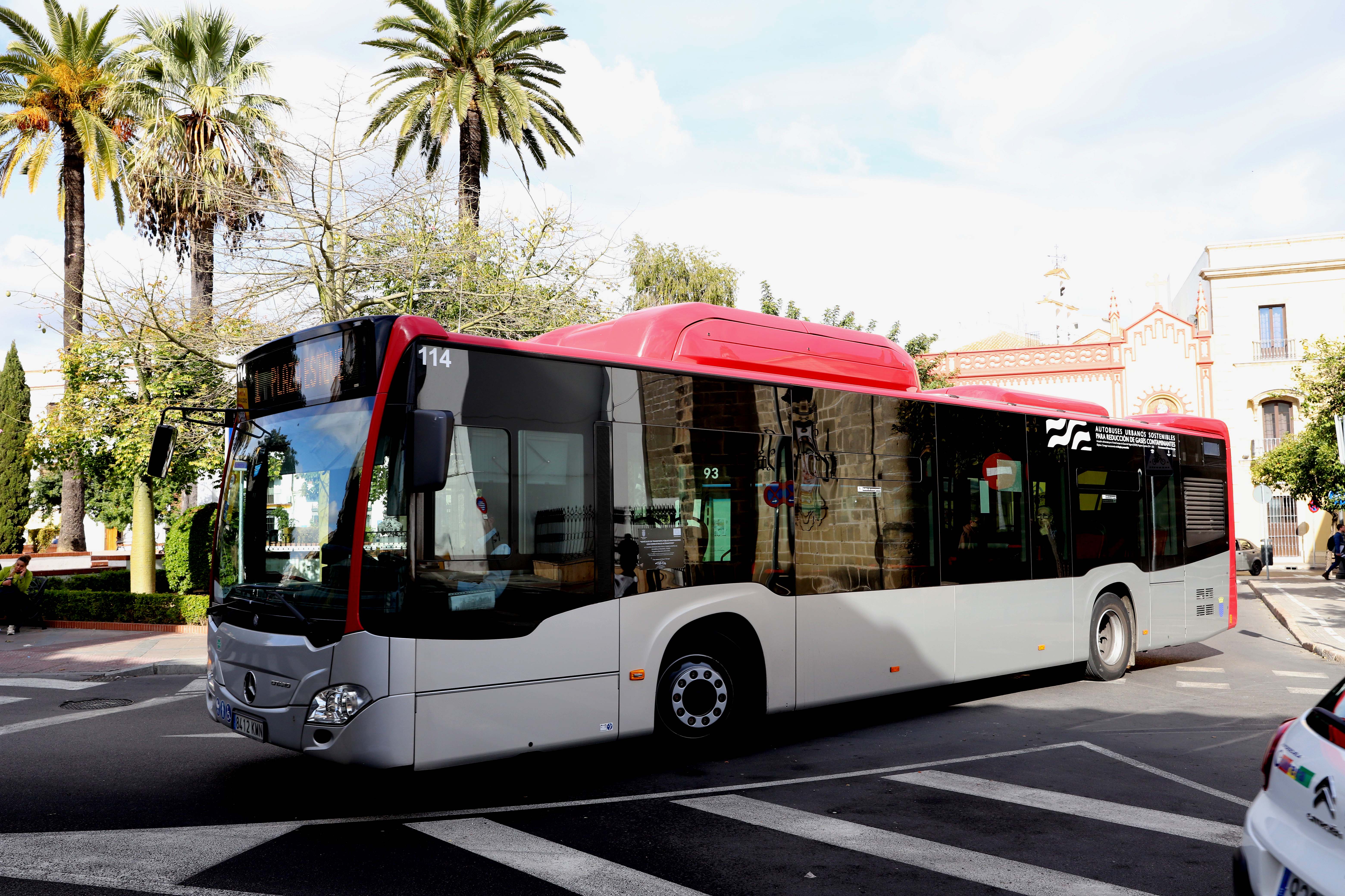 Imagen de autobús urbano