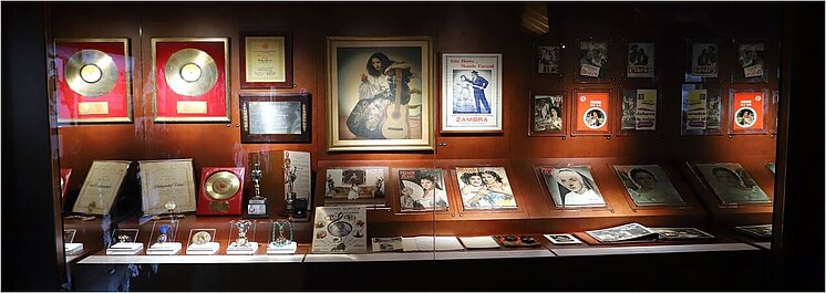 Museo Lola 2 interior