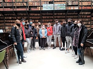 martes 5 de abril de 2022