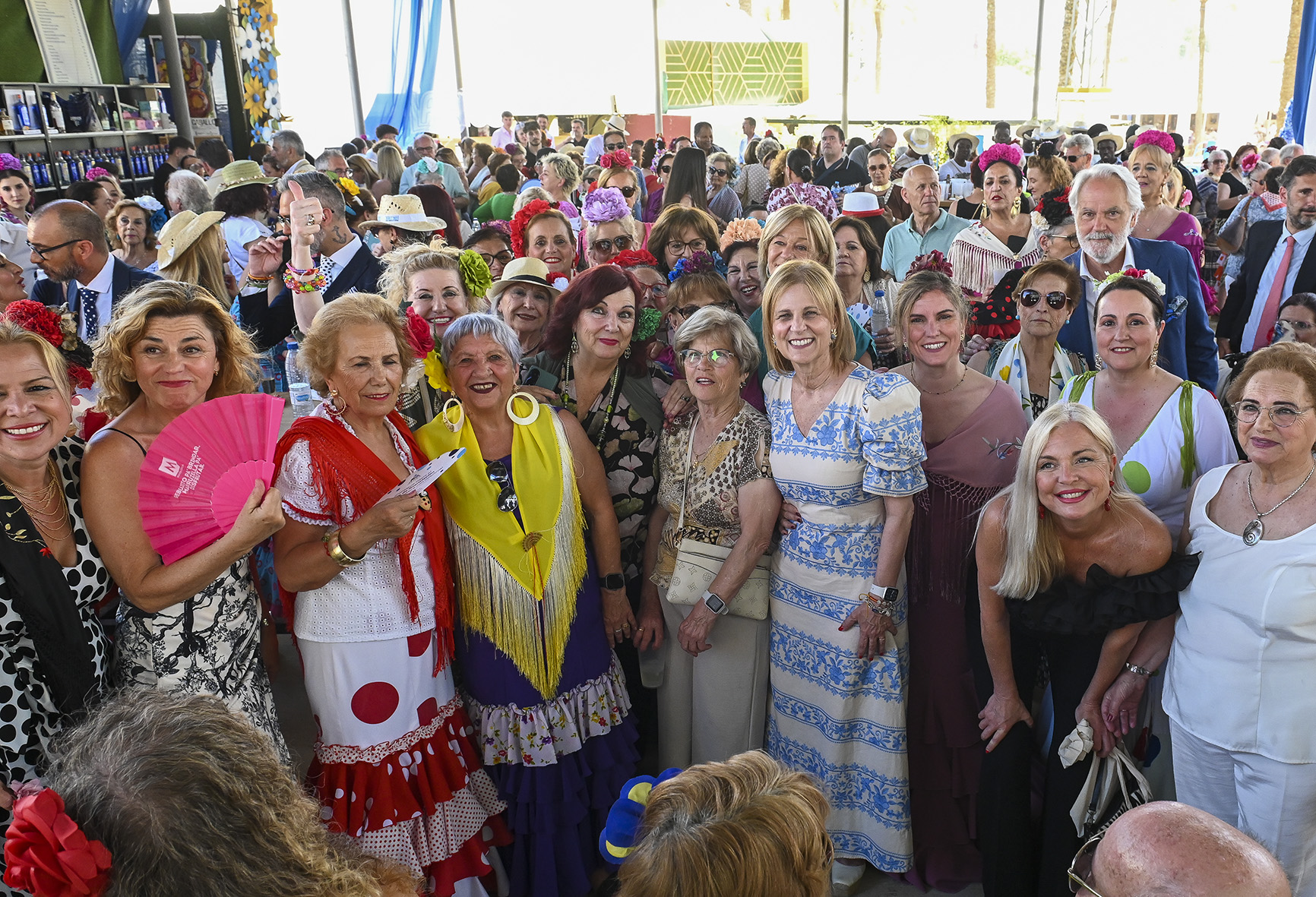 La alcaldesa participa en el Encuentro de las Mujeres en la Feria