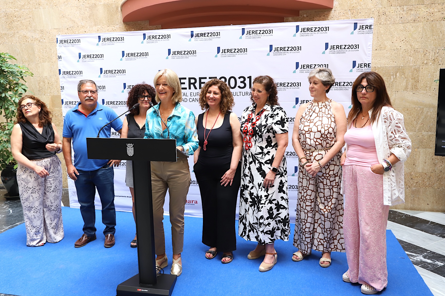 Carmen Pina presenta la nueva Guía de Distritos