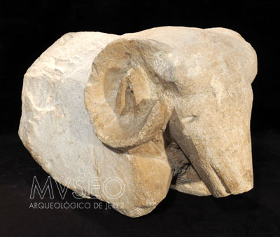 PRÓTOMO DE CARNERO PRERROMANO