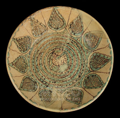 TAIFA ATAIFOR (BOWL) WITH HARE