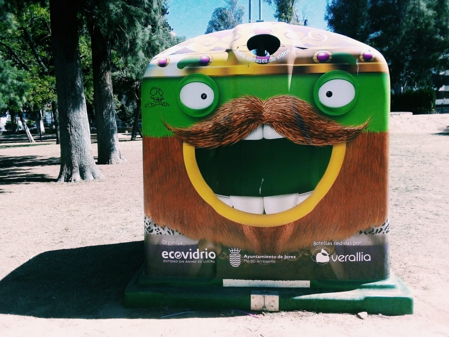 Reciclado vidrio Feria del Caballo