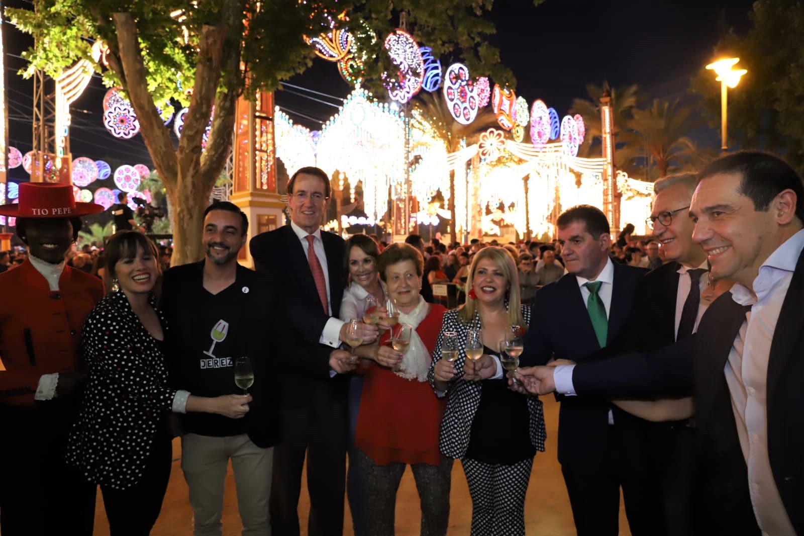 Jerez y Jabugo brindan en la Feria