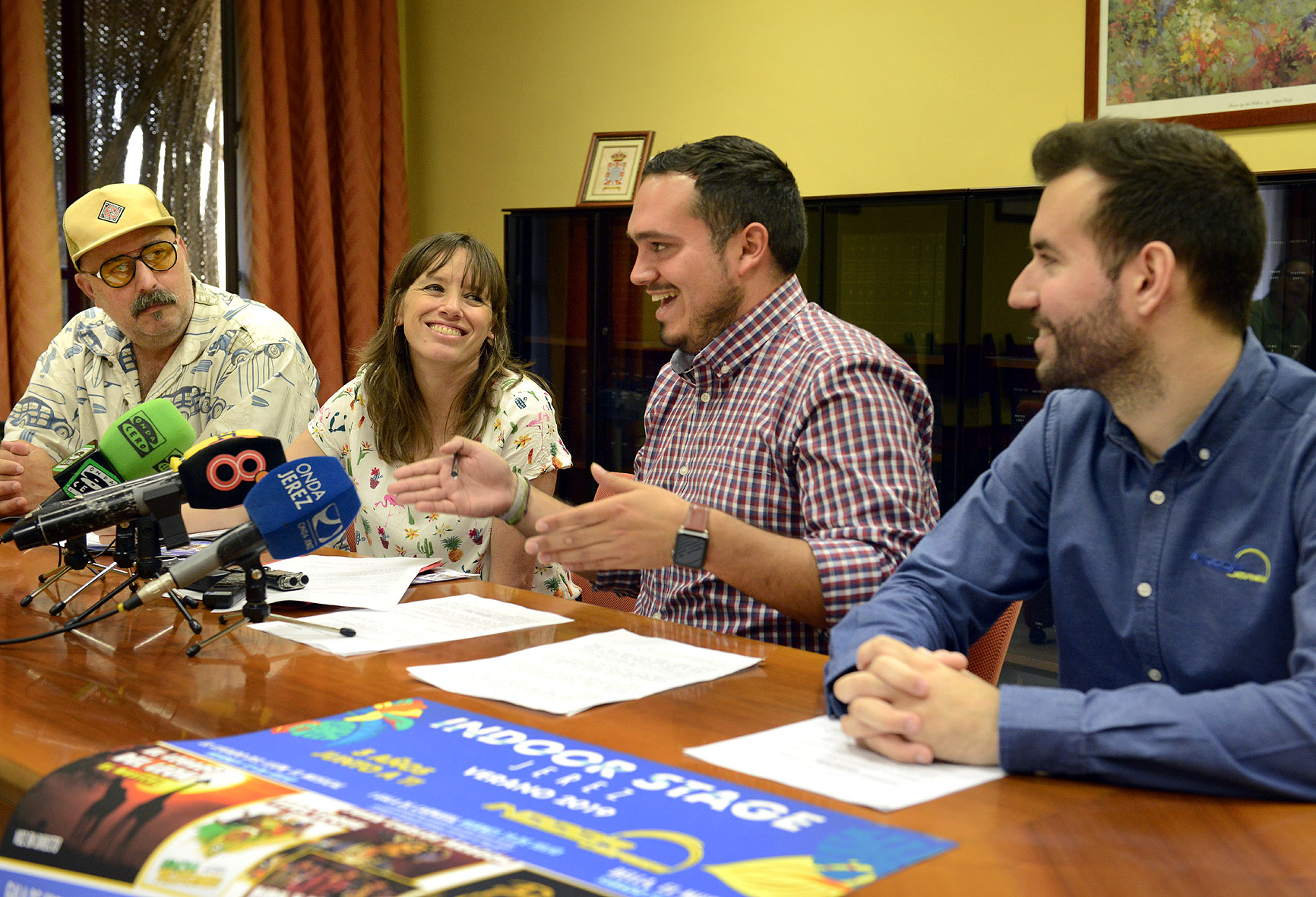 Laura Álvarez y Jesús Alba en la presentación de las actividades