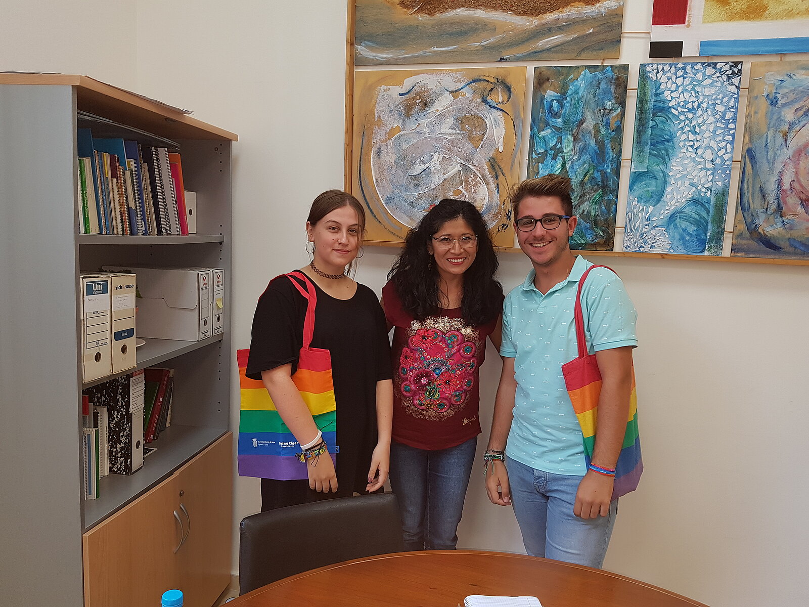 Ana Herica Ramos junto a miembros del colectivo