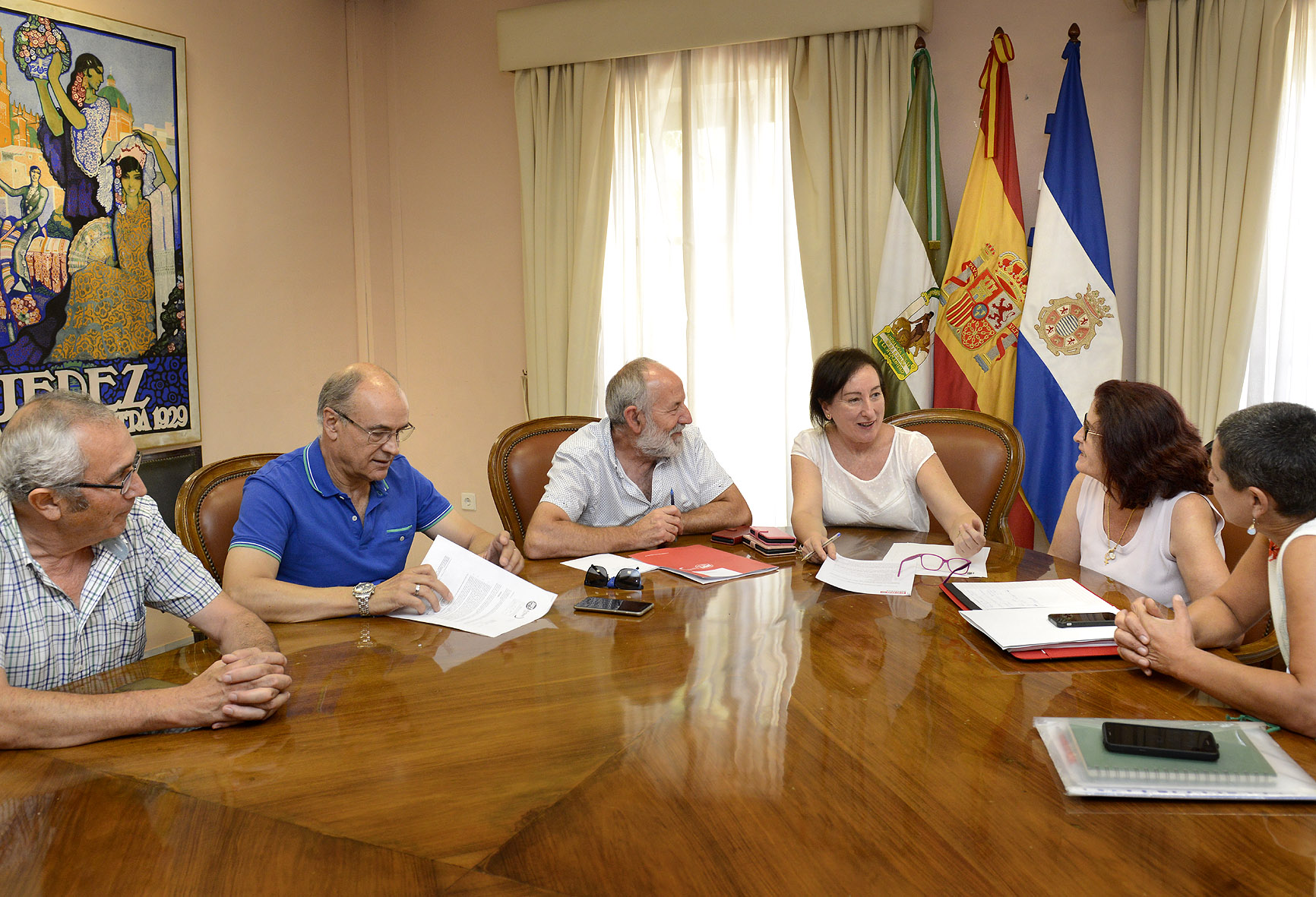 Isabel Gallardo durante la reunión