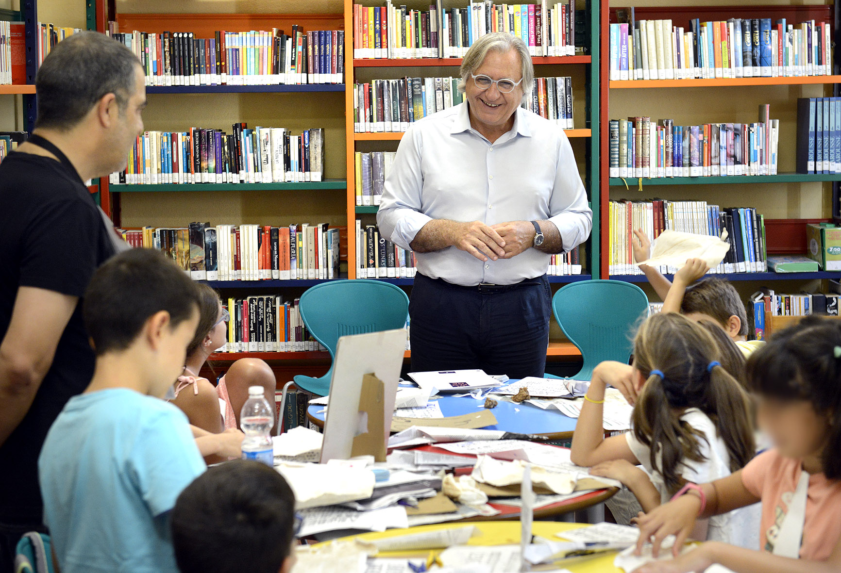 Camas en biblioteca Central