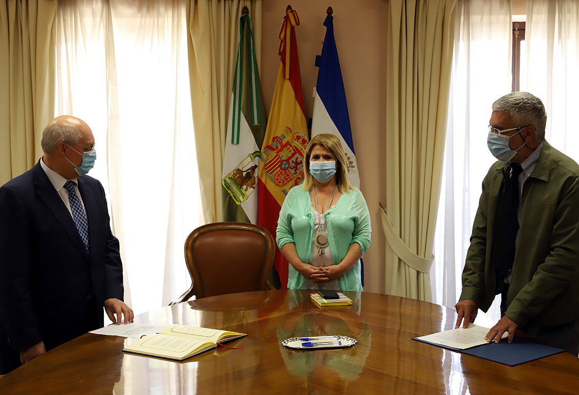 La alcaldesa durante la toma de posesión