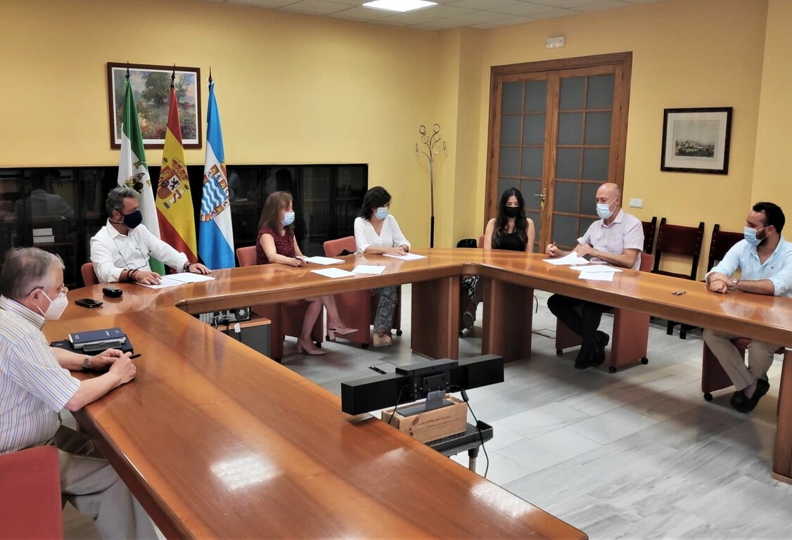 Gallardo y Rubén acuerdo comerciantes