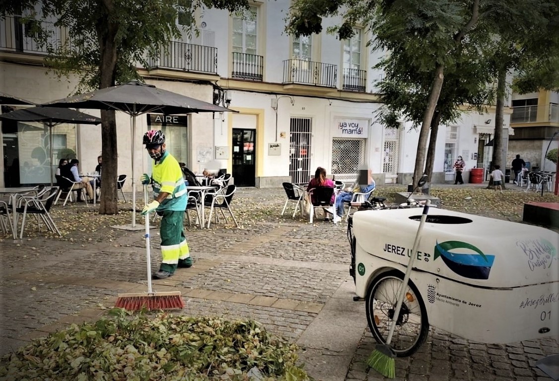 Limpieza plaza Progreso