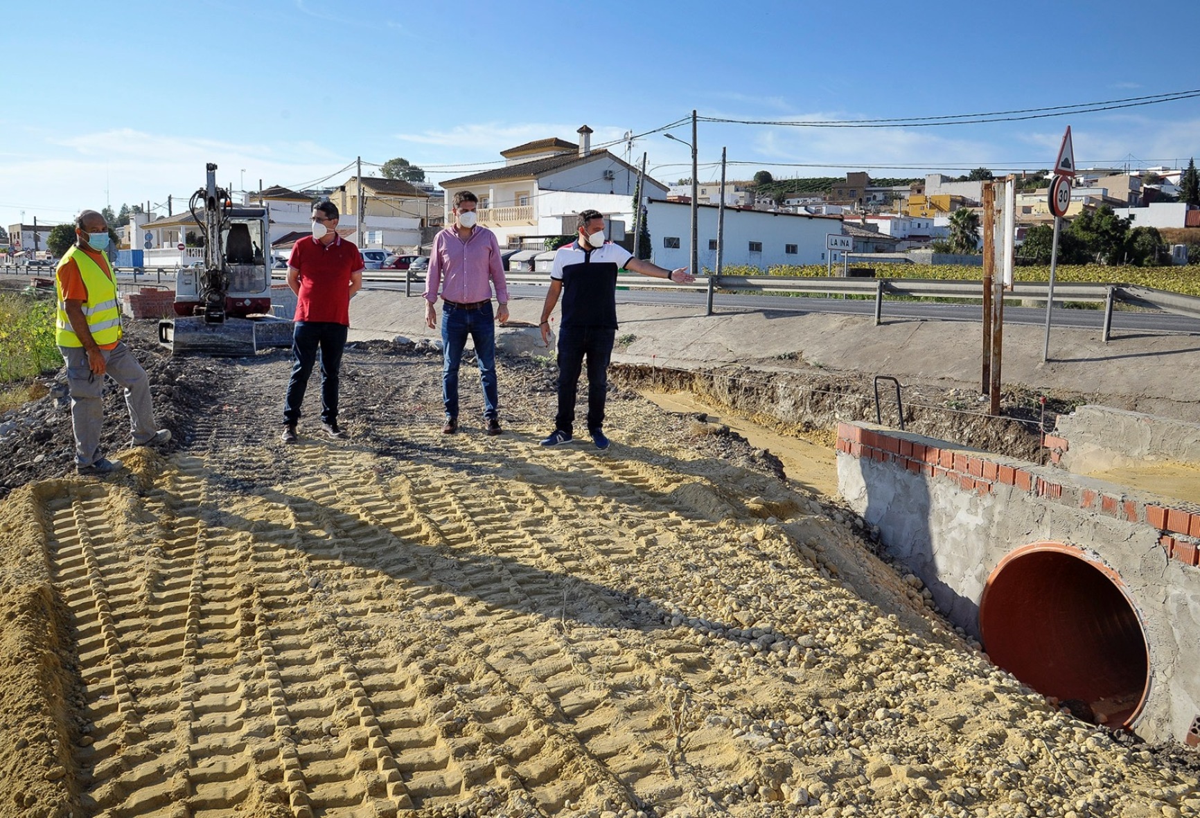 Obras camino peatonal en La Ina y La Gredera