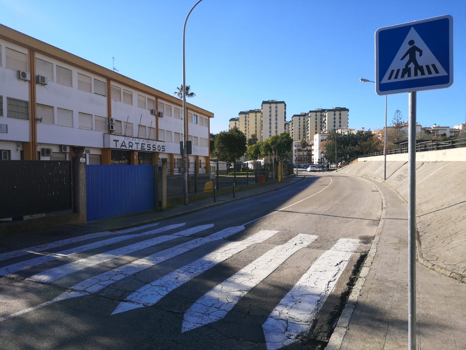 Fachada del CEIP Tartessos