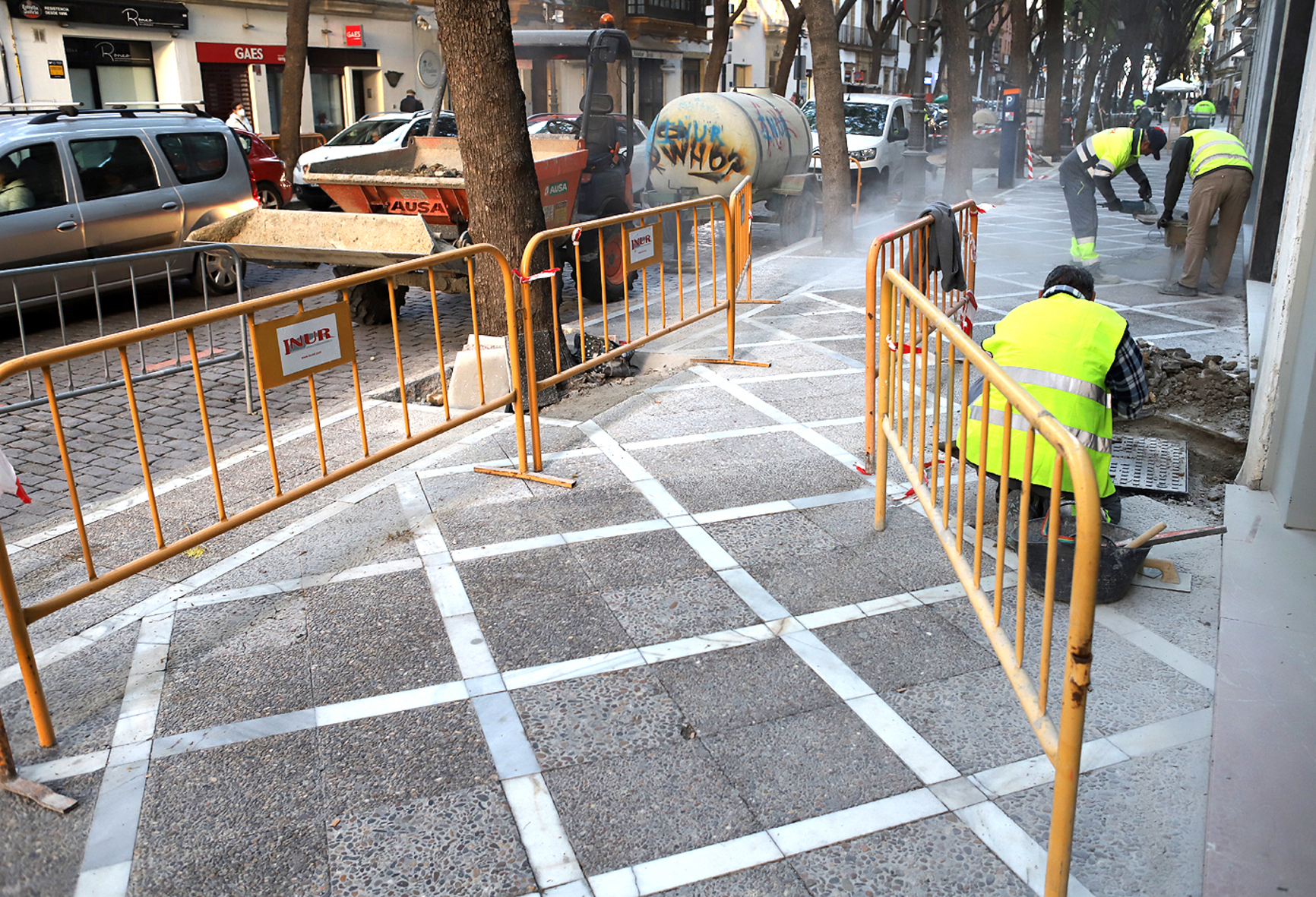 Obras en Porvera y Santo Domingo