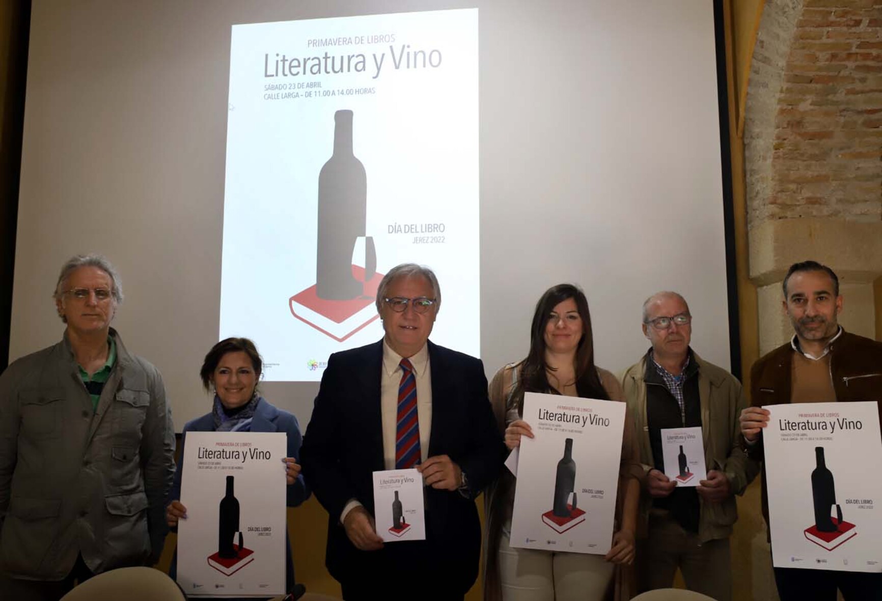Día del libro en Jerez. Literatura y Vino