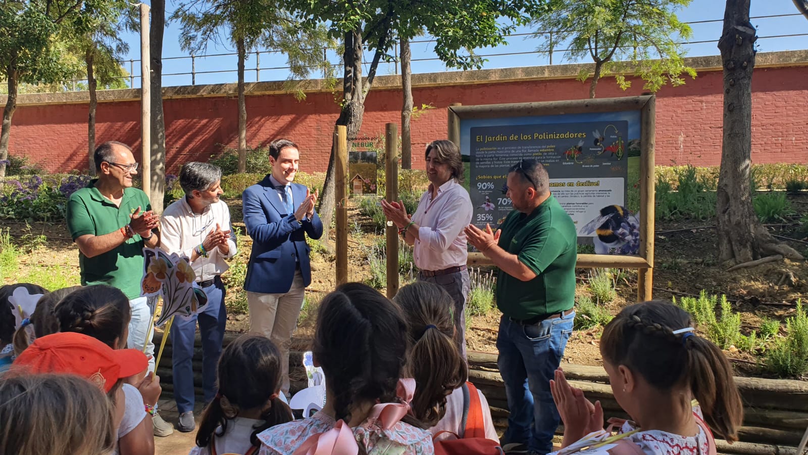Jaime Espinar apadrinamiento jardín polinizadores