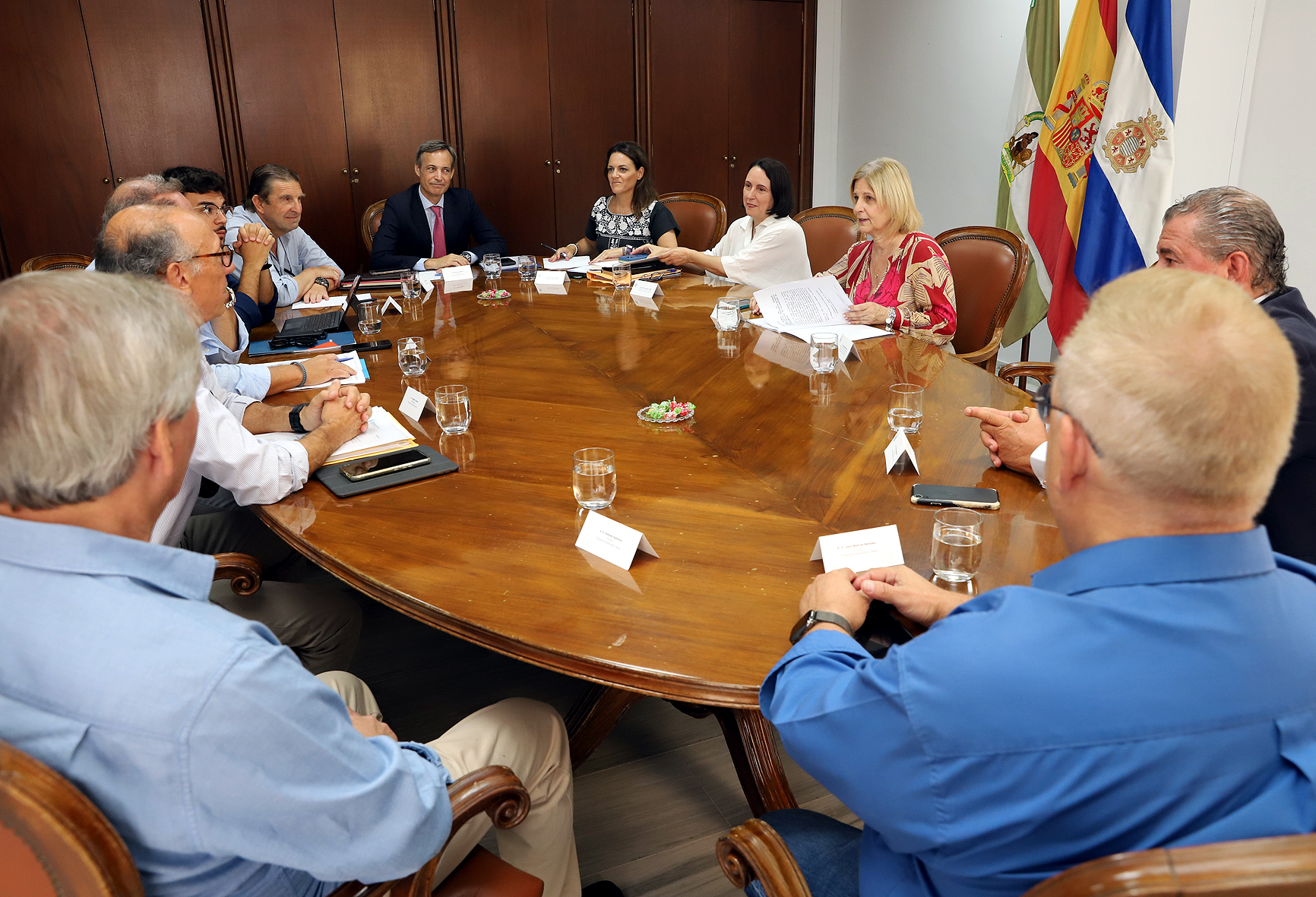 La alcaldesa se reúne con los representantes del Parque Empresarial