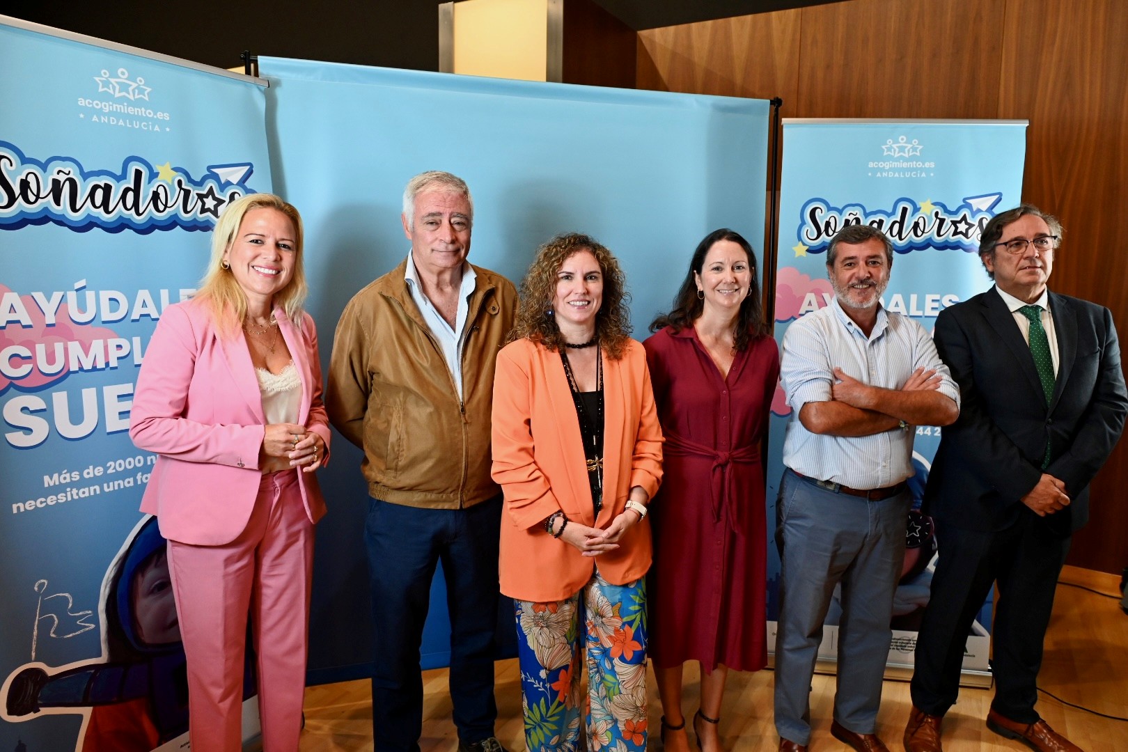 Las delegadas durante la presentación de la campaña