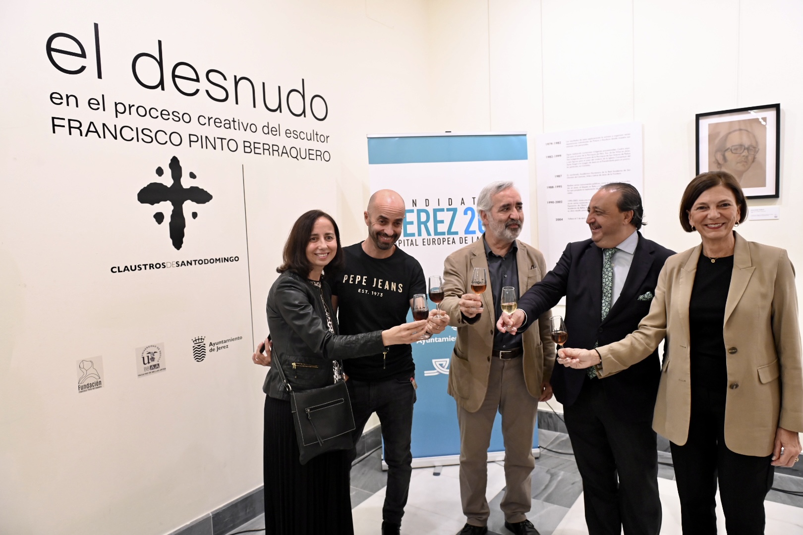El delegado durante la inauguración de la exposición