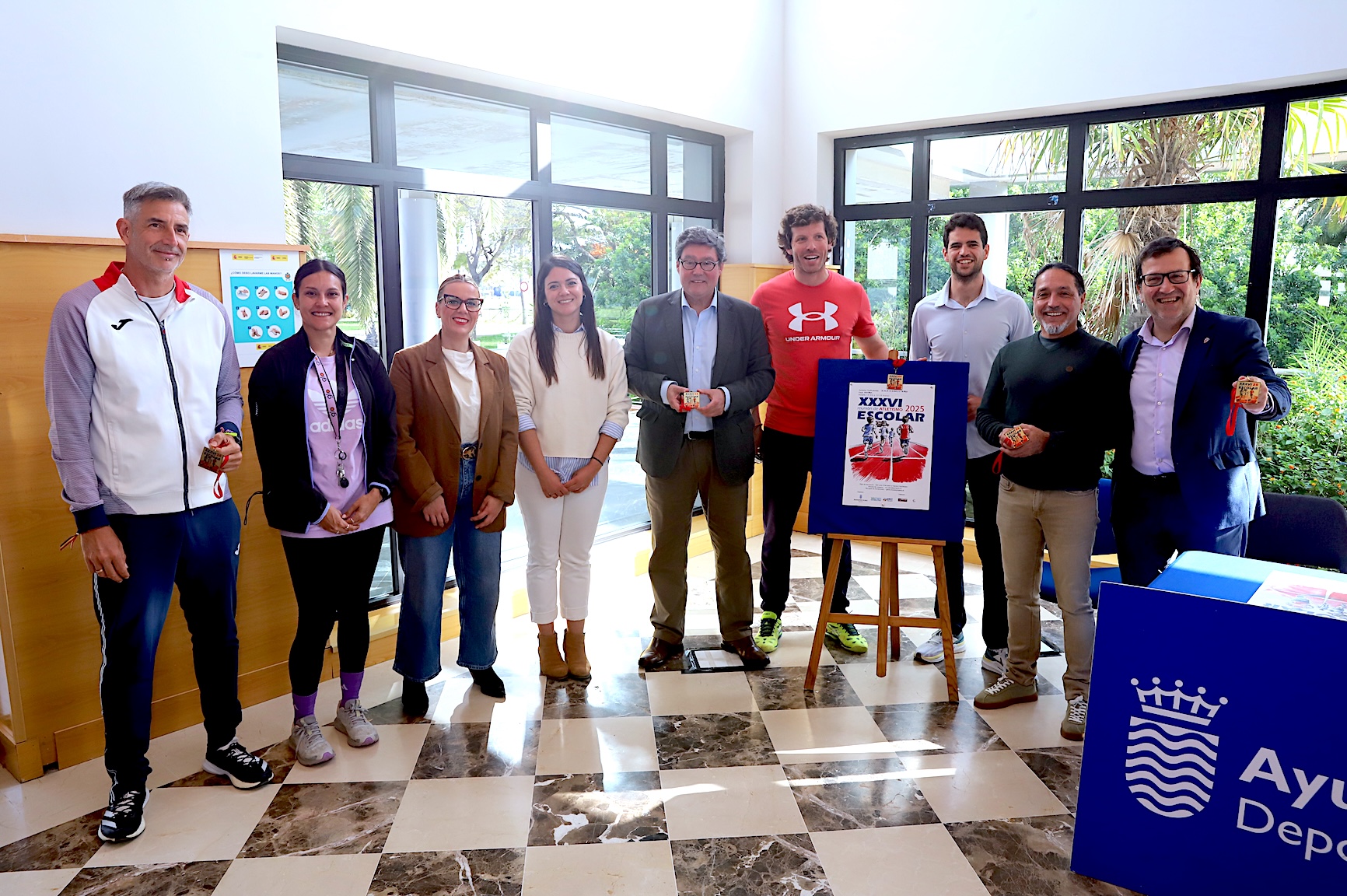 Aparicio presenta la Reunión de Atletismo Escolar