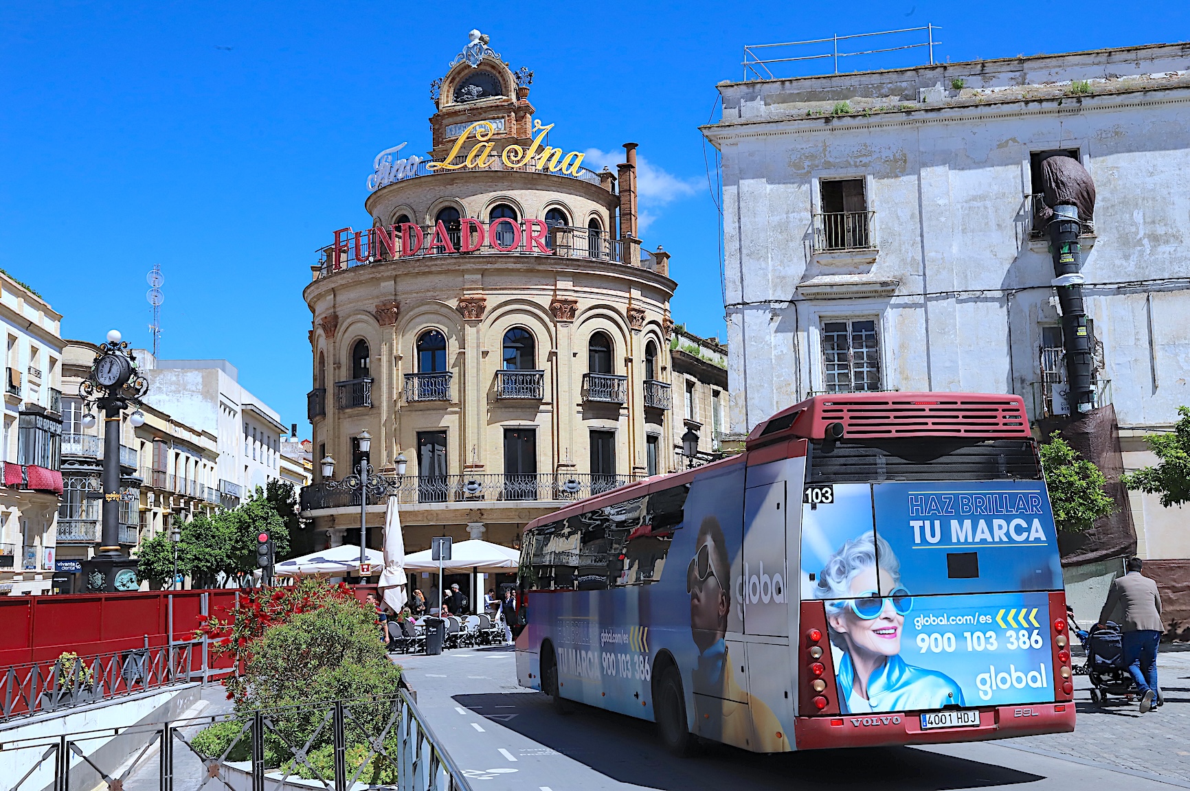 Los autobuses urbanos de Jerez mantendrán la gratuidad a los menores de 16 años