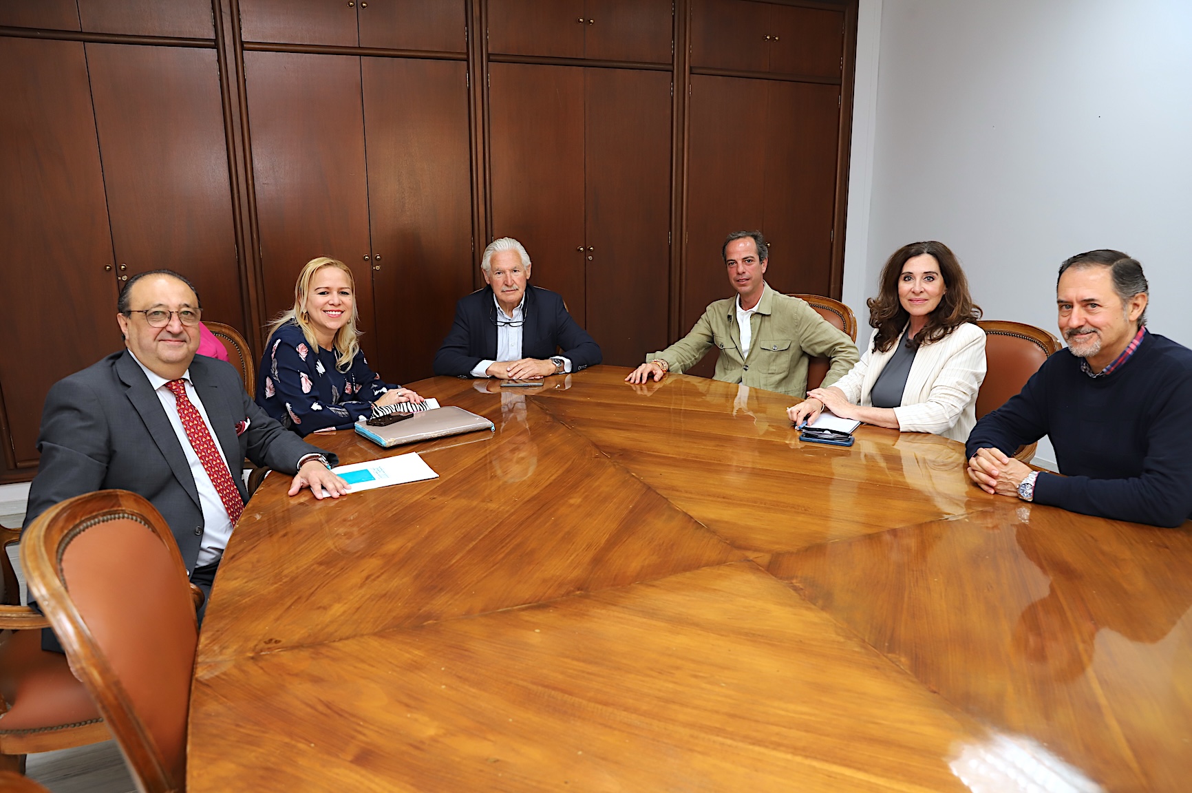 Reunión preparatoria de la actividad 'Carruajes de la ilusión'