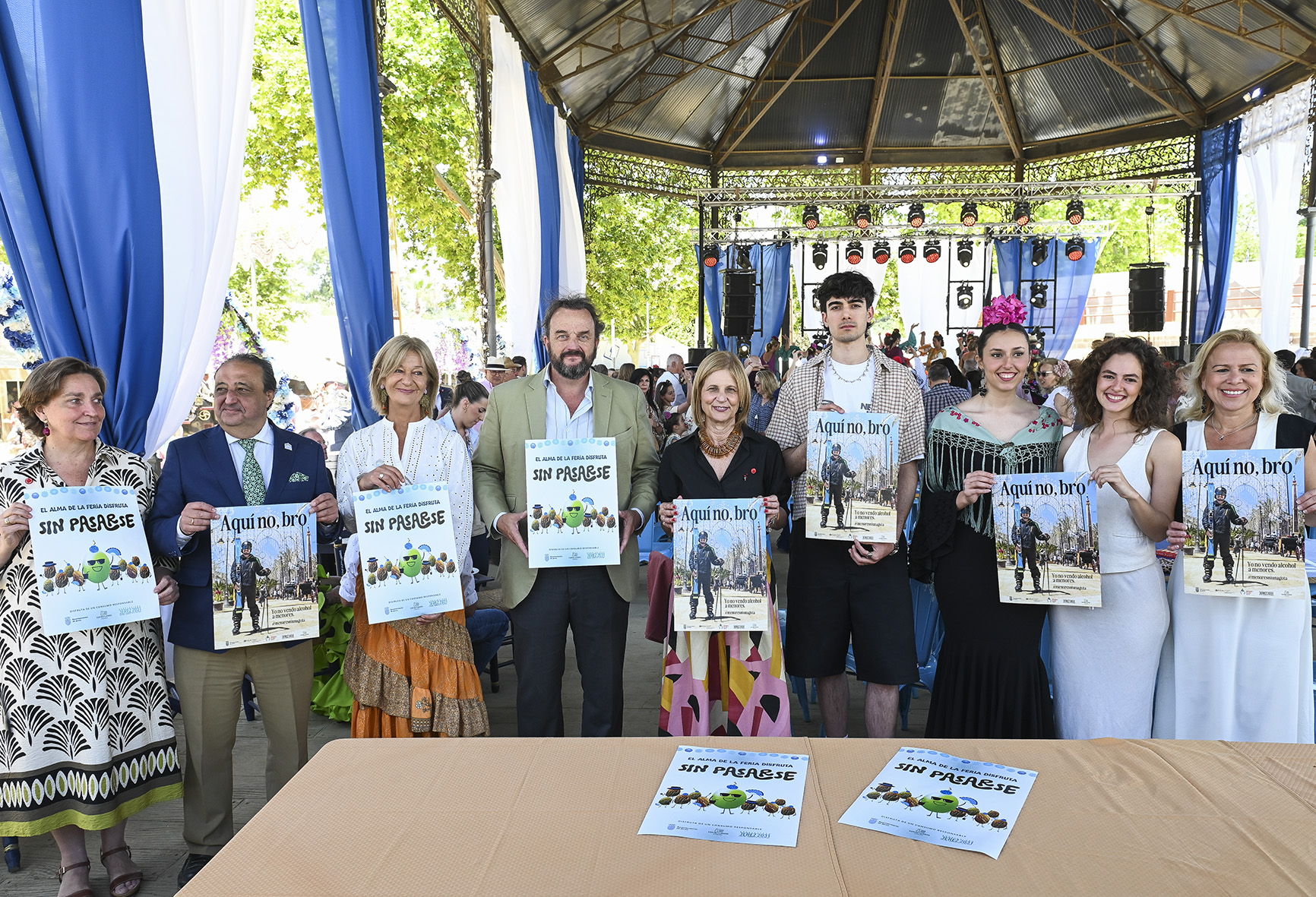 La alcaldesa presenta la campaña de consumo de alcohol en menores