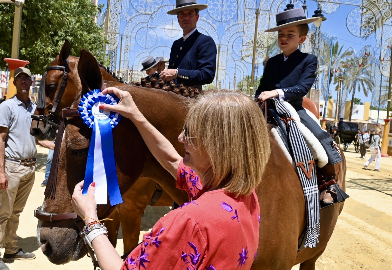 La alcaldesa entrega los Premios del Paseo de Caballistas