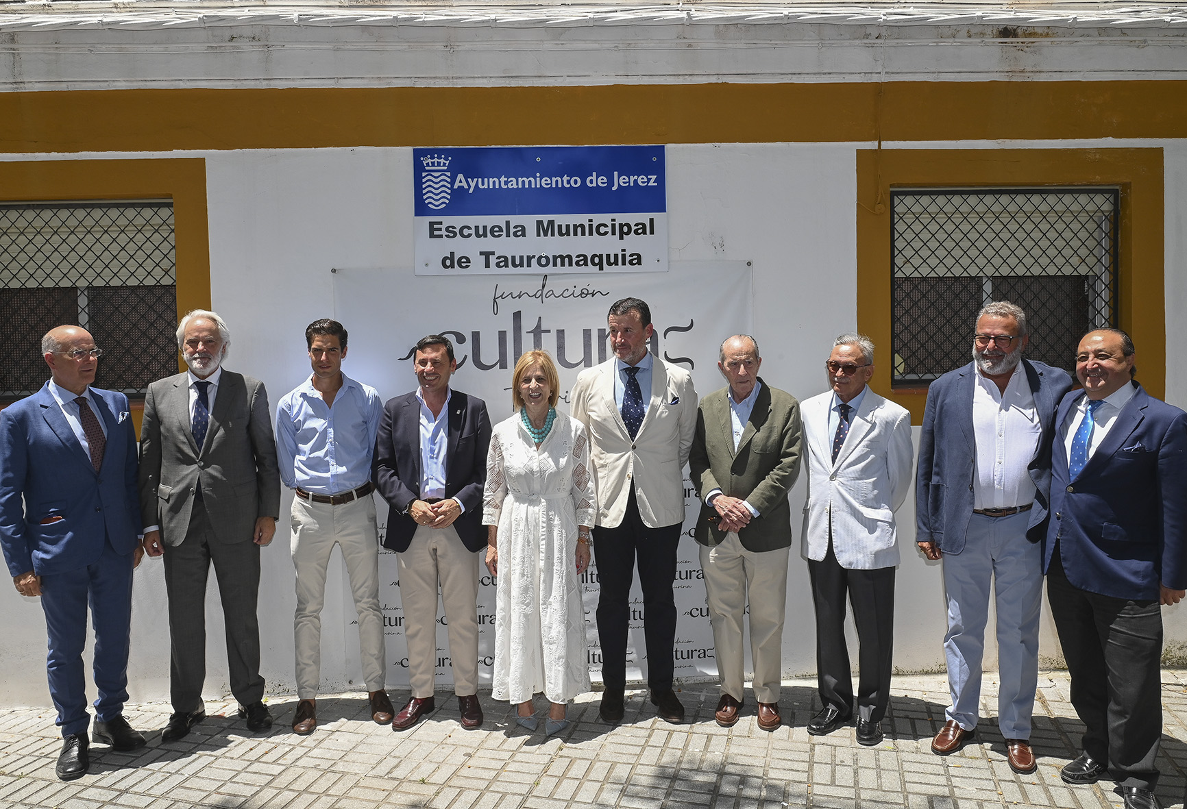 La alcaldesa reinaugura la Escuela Municipal de Tauromaquia