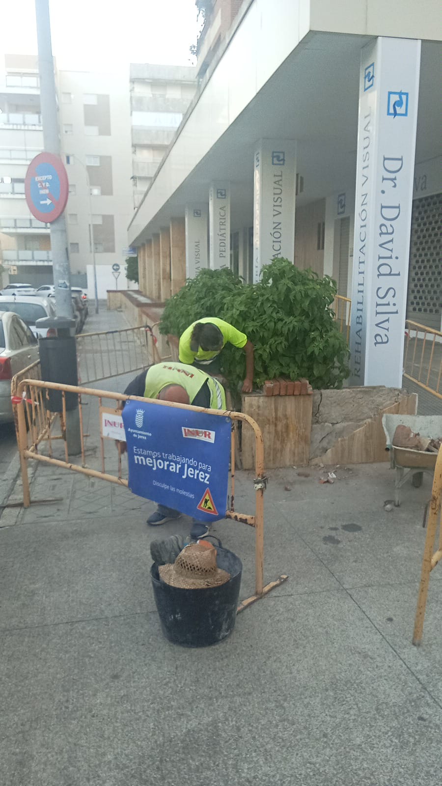 El Ayuntamiento acomete arreglos en la calle Siervas de María