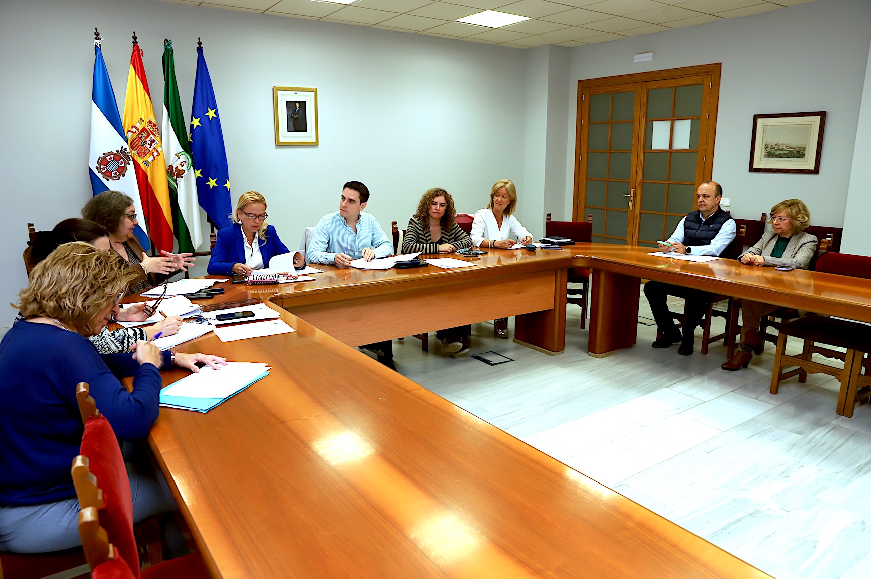 Archivo. El Consejo de Administración de Comujesa aprueba la ampliación de la plantilla de ayuda a domicilio