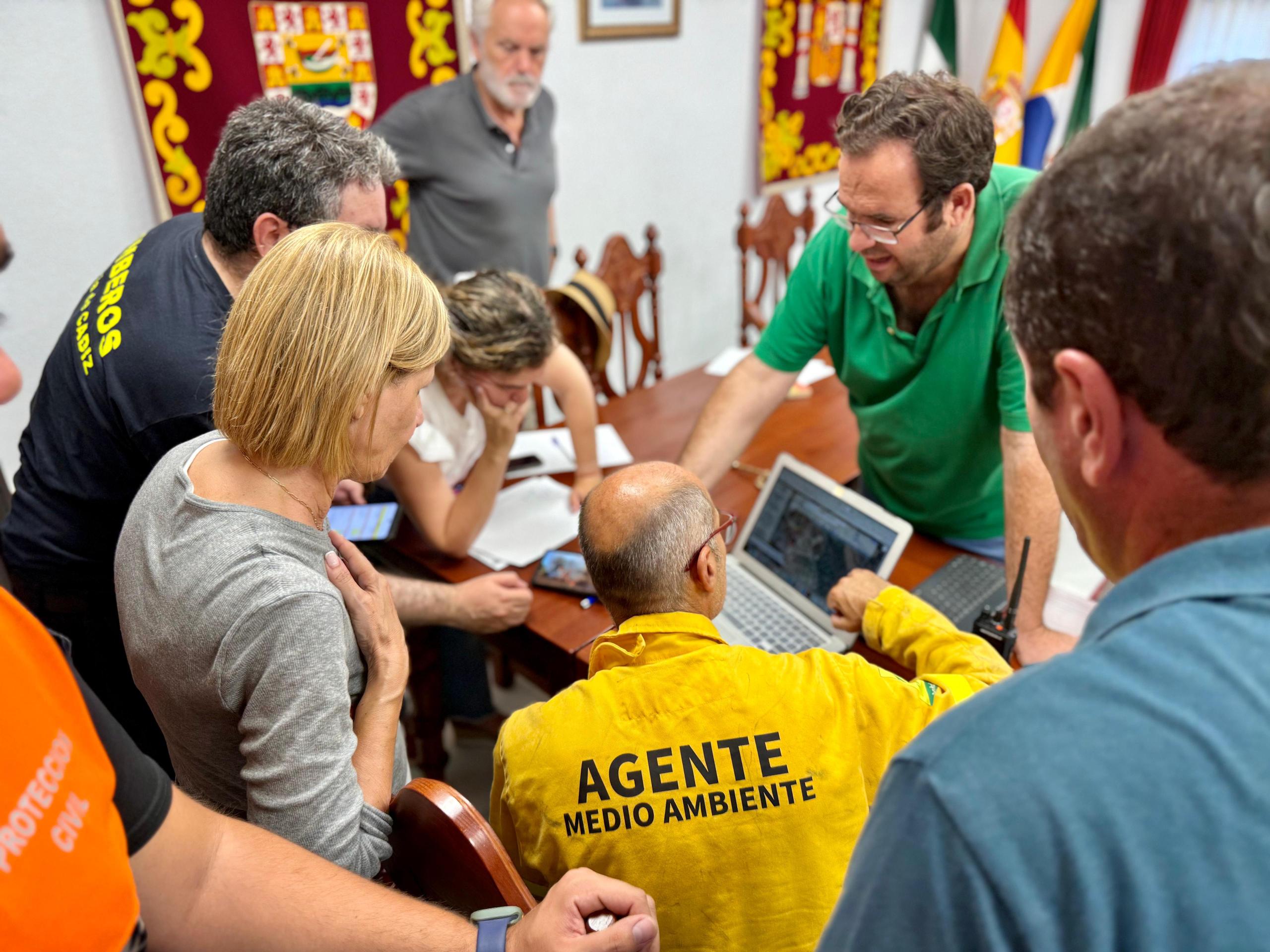 La alcaldesa supervisó el operativo de los incendios de la zona rural de Jerez