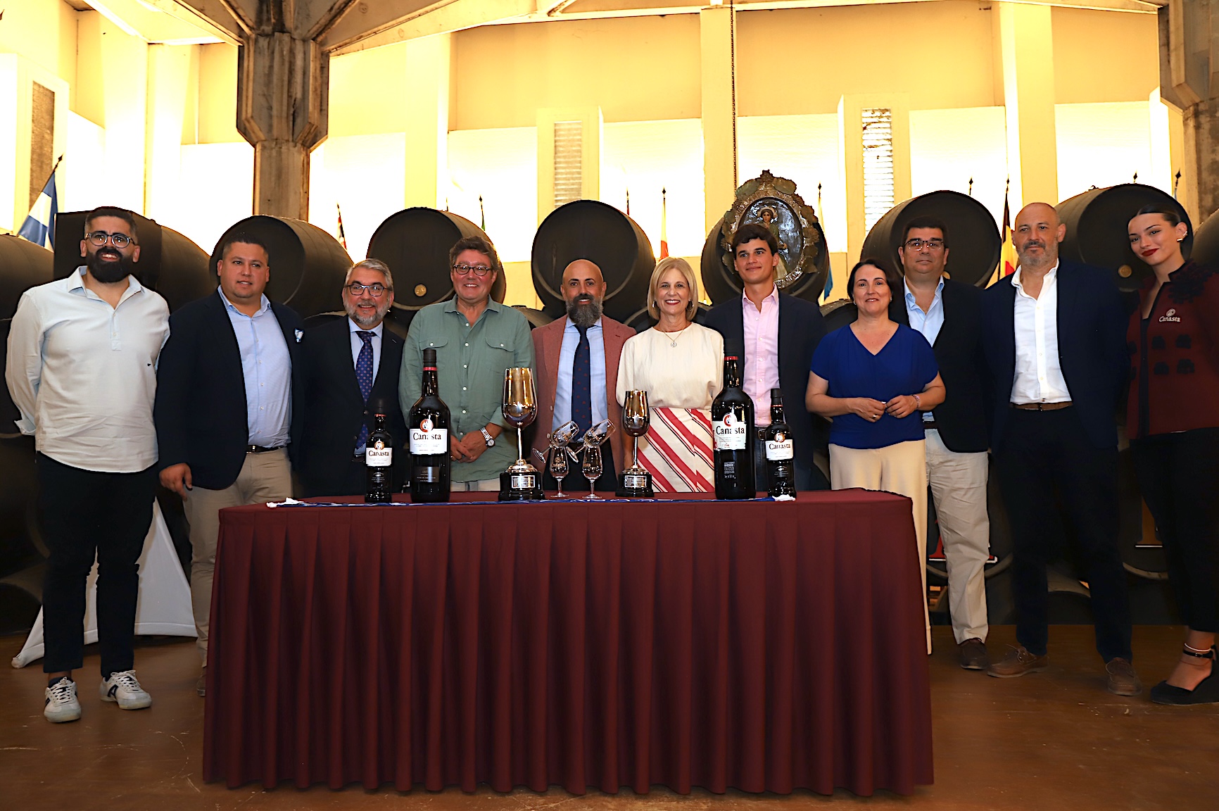 Alcaldesa asiste a la presentación del Torneo de la Vendimia