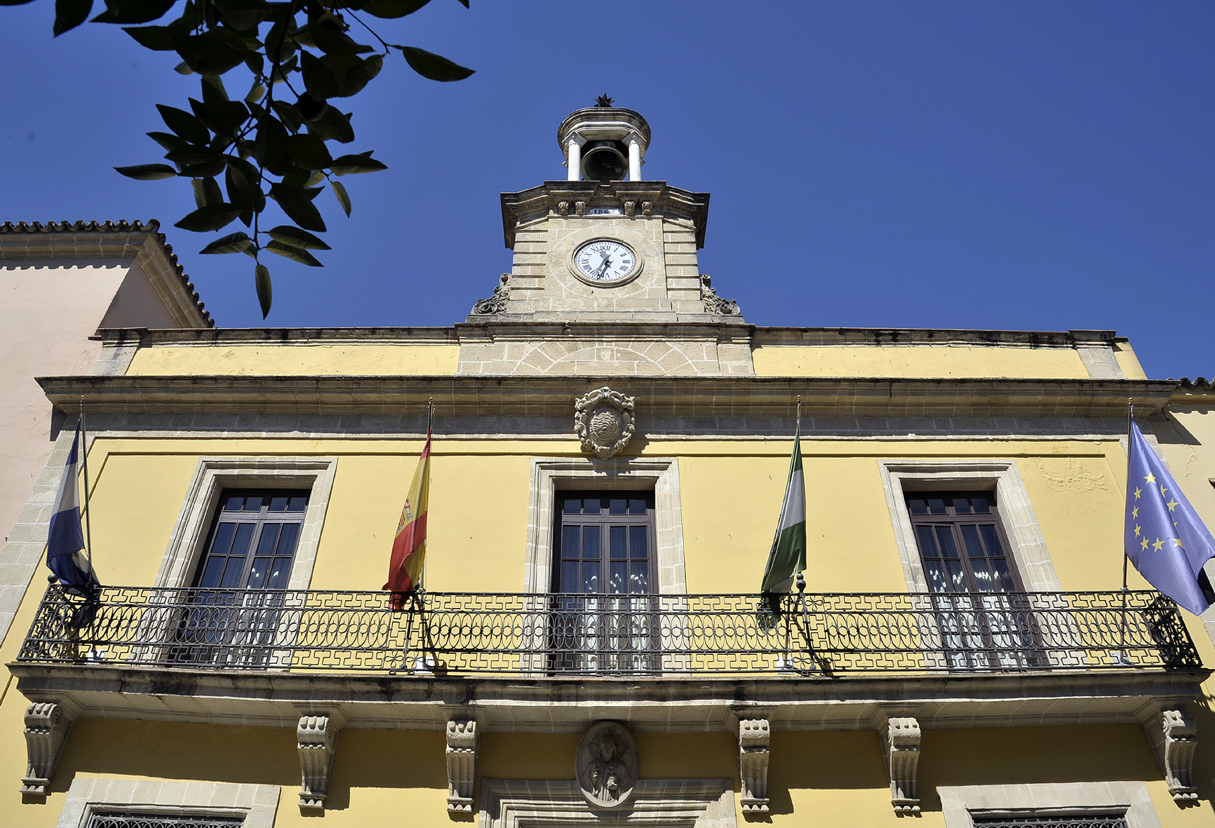 Se acometerá el arreglo de la montera del Ayuntamiento