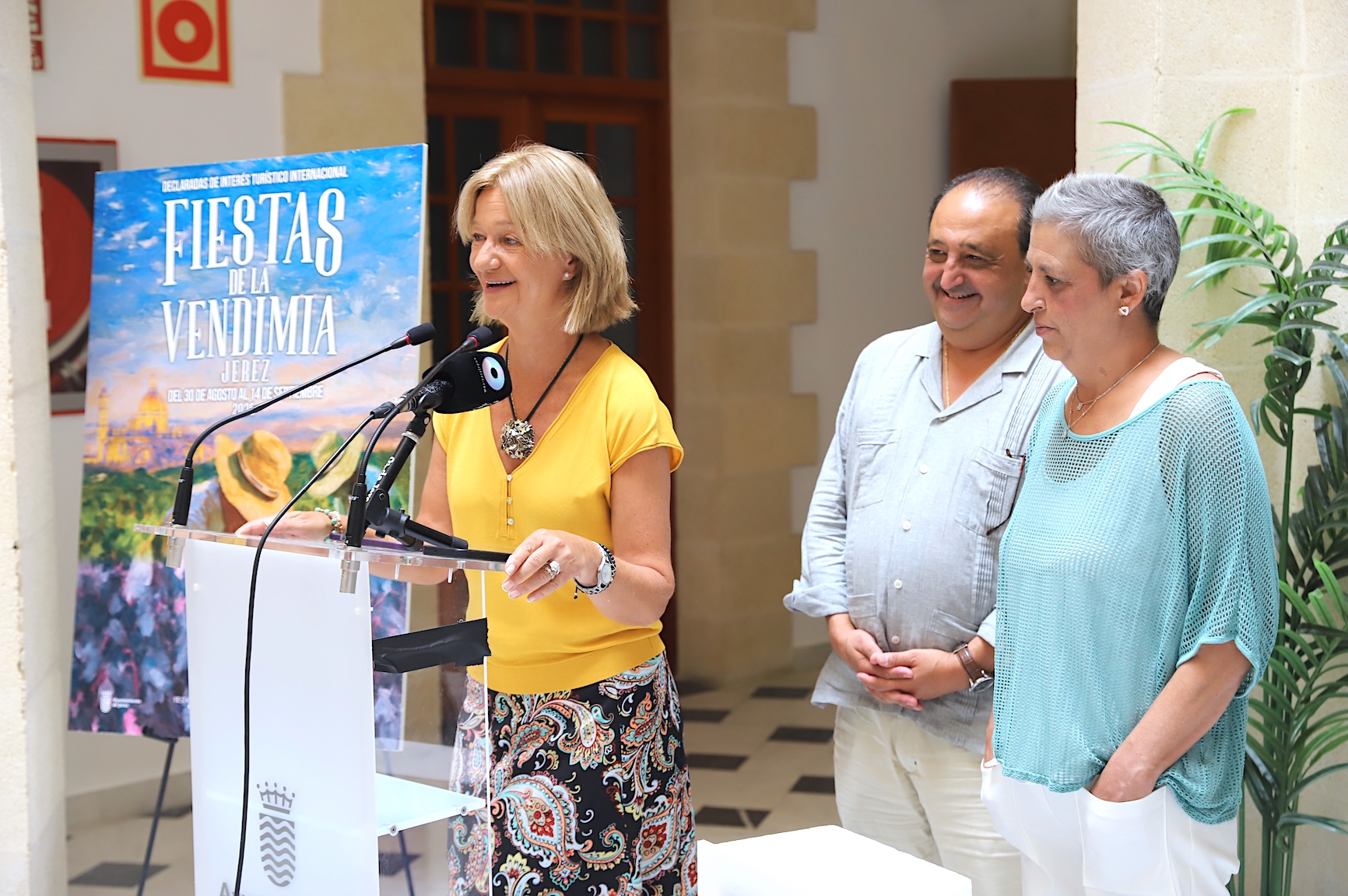 Carmen Pina y Francisco Zurita presentan Verbena  de la Asunción