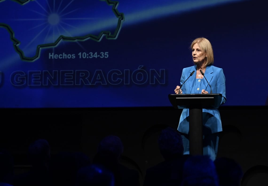 La alcaldesa inaugura el Congreso Evangelista