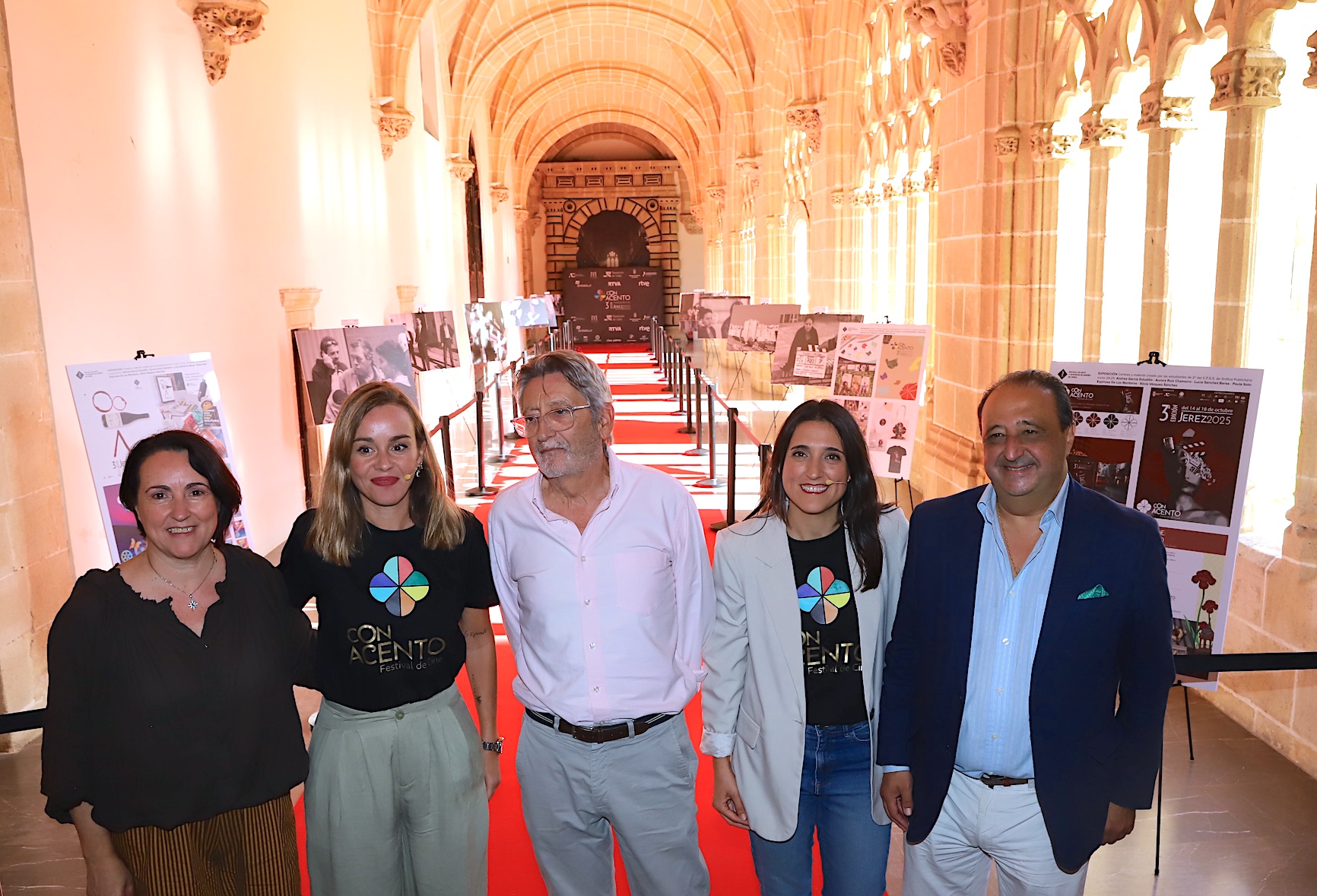 Nela García y Paco Zurita asisten inauguración Festival 'Con Acento'