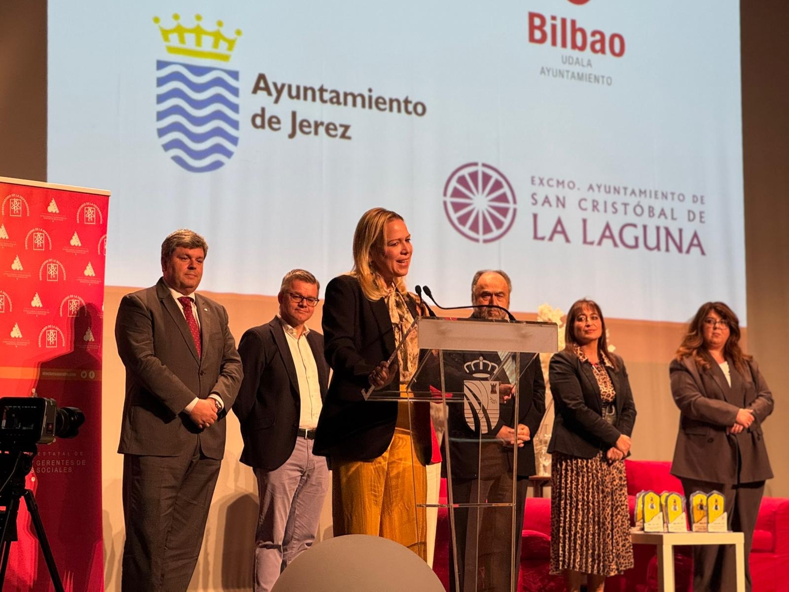 El Ayuntamiento de Jerez recibe un Premio por sus Servicios Sociales