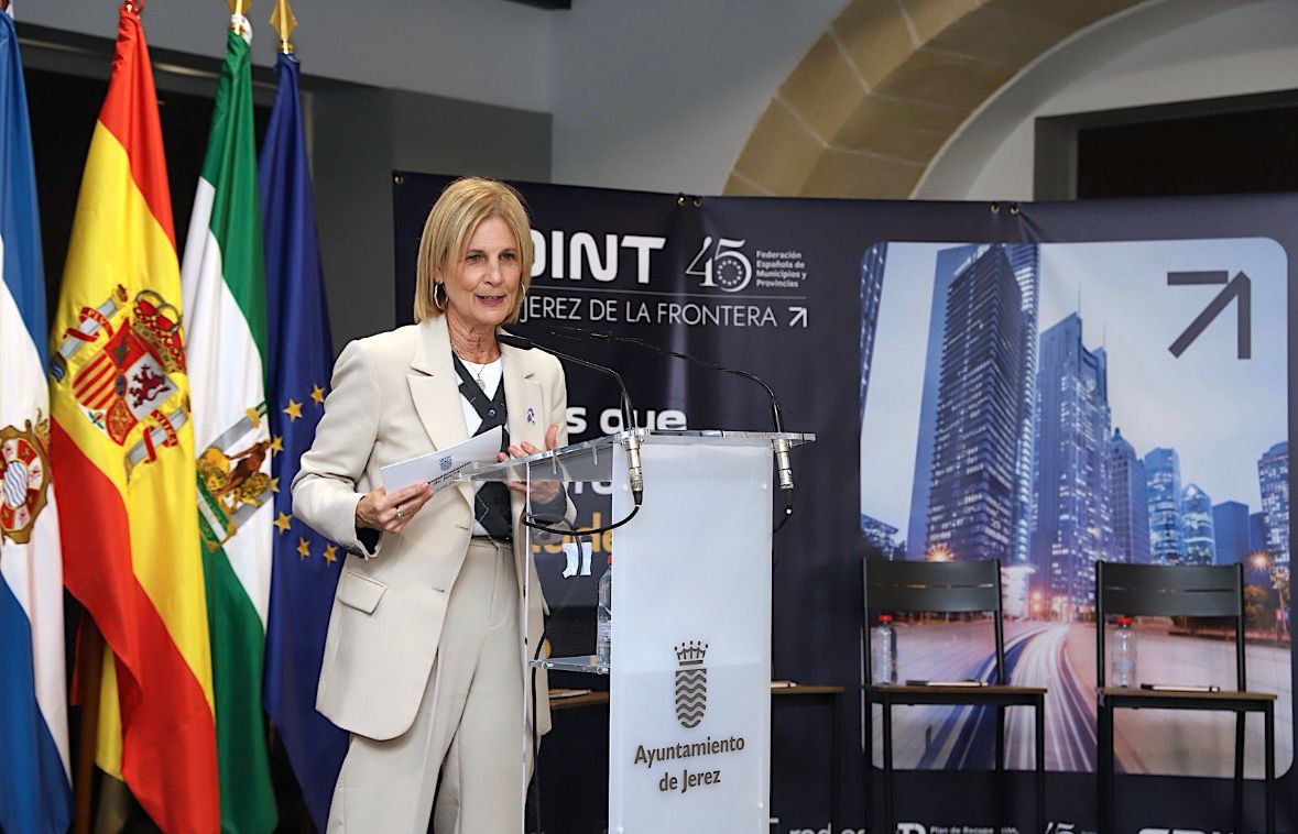 La alcaldesa inaugura el Centro de Excelencia y Oficina del Dato