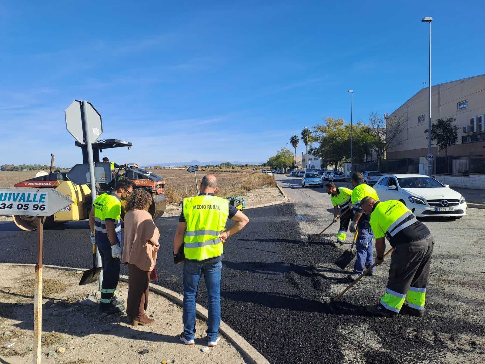 Susana Sánchez ha visitado las obras de Camino del Heraldo en Mesas de Santa Rosa