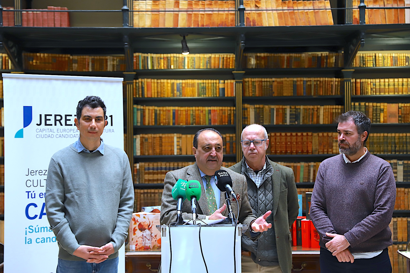 El delegado de Cultura presenta el programa de cuentacuentos de las bilbiotecas