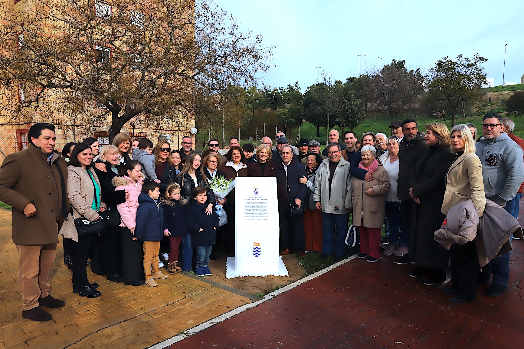 La alcaldesa preside el acto de homenaje a Sebastián Peña