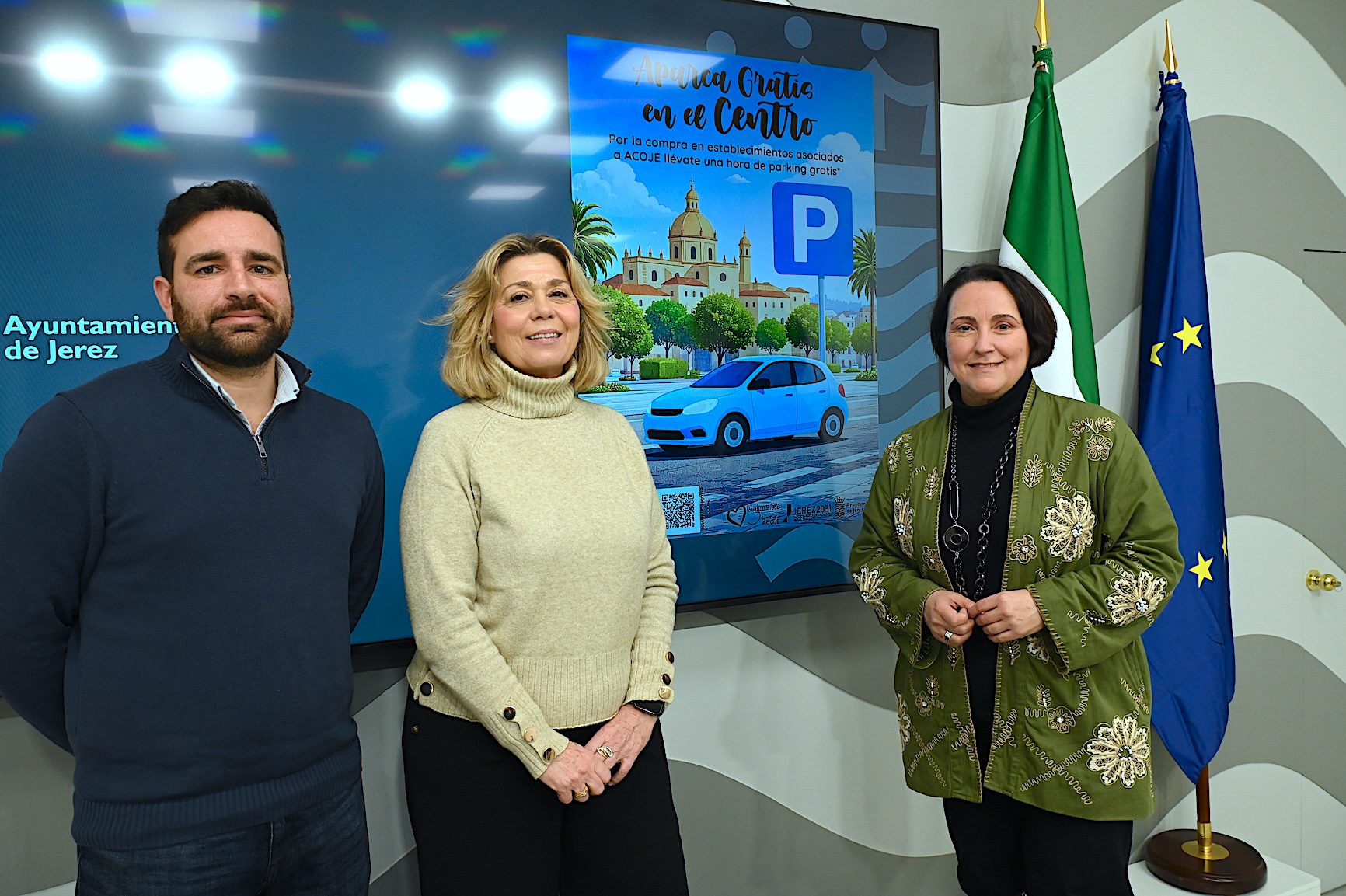 Nela García presenta la campaña de aparcamientos de Acoje