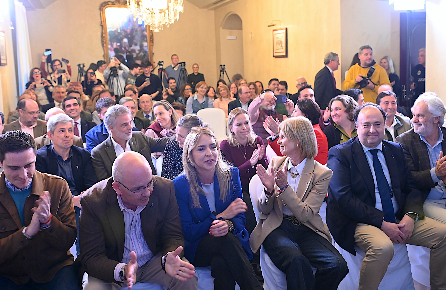 La alcaldesa ha felicitado a las ciudades que continúan el proceso para Capital Europea de la  Cultura