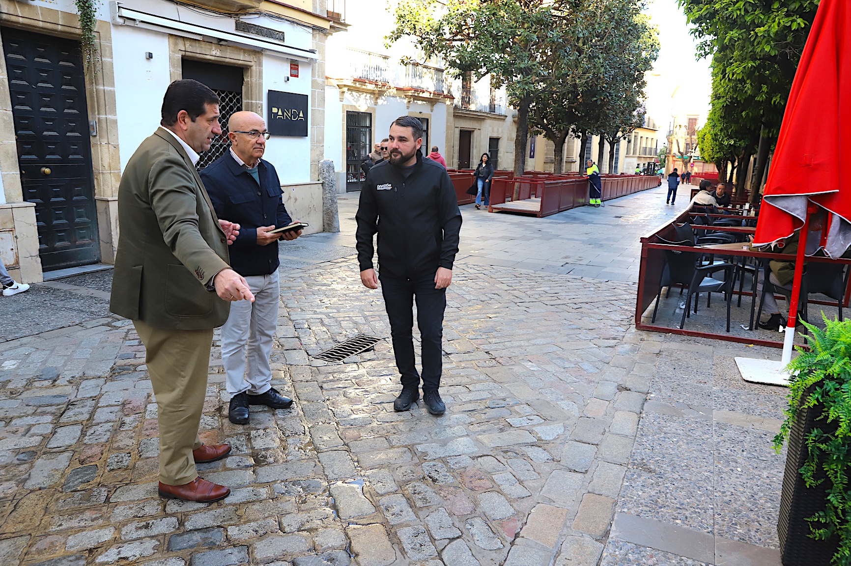 José Ignacio Martínez supervisa los pasos de peatones