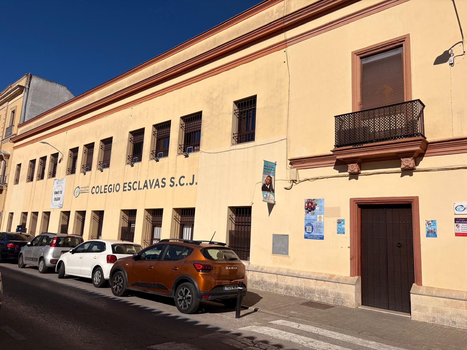 La Junta de Gobierno Local aprueba la concesión de la Medalla de Oro al colegio Esclavas