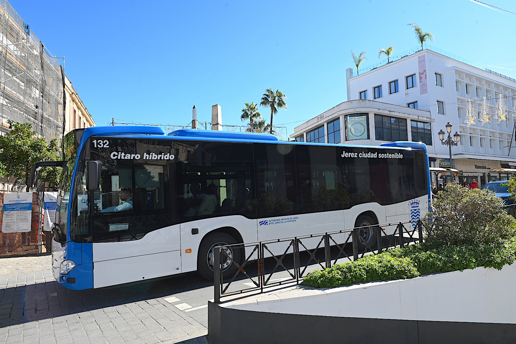El Ayuntamiento habilitará servicios especiales de autobús durante el Gran Premio