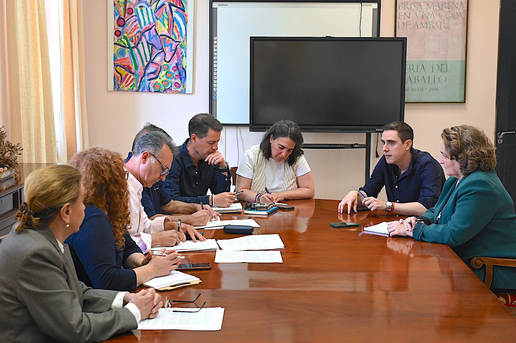 Jaime Espinar y Belén de la Cuadra mantuvieron ayer una reunión con la Plataforma A-2004
