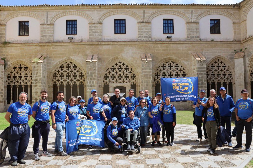 Tomás Sampalo recibe a los peregrinos del proyecto 'Hoy Camino por Tí'